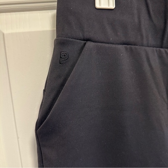 Public Rec Woman’s Black All Day Jogger Size 30/24 - Picture 6 of 9